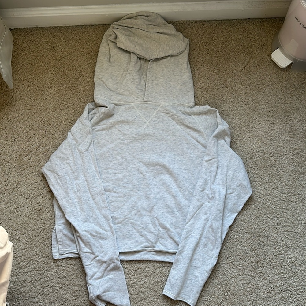Lululemon cropped light gray hoodie
